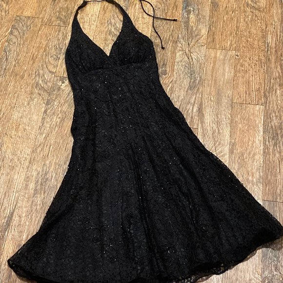 Cache - Picture 2 of 6